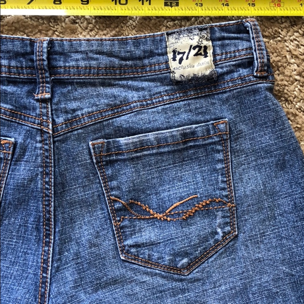 17/21 exclusive denim embroidered shorts - Picture 4 of 8